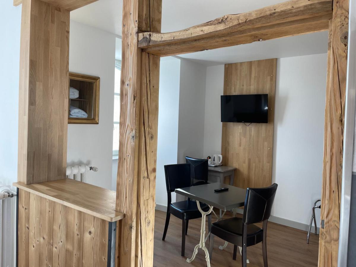 Logis Hotel Ancien Grand Seminaire Сен-Флур Экстерьер фото